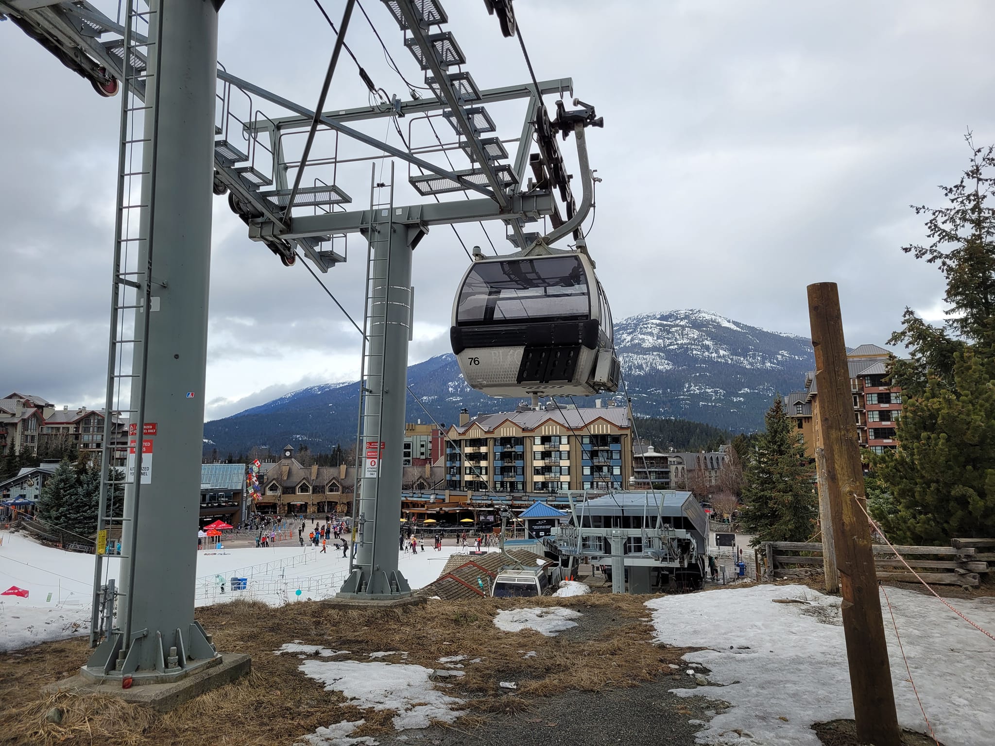 Jour 5 - Whistler Blackcomb - Une journée de repos et on visite le village