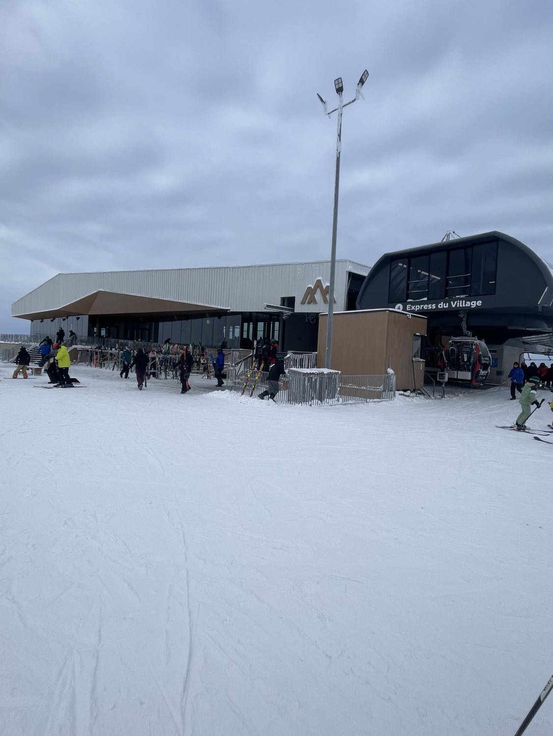 Investissement important - Stations de ski au Québec -