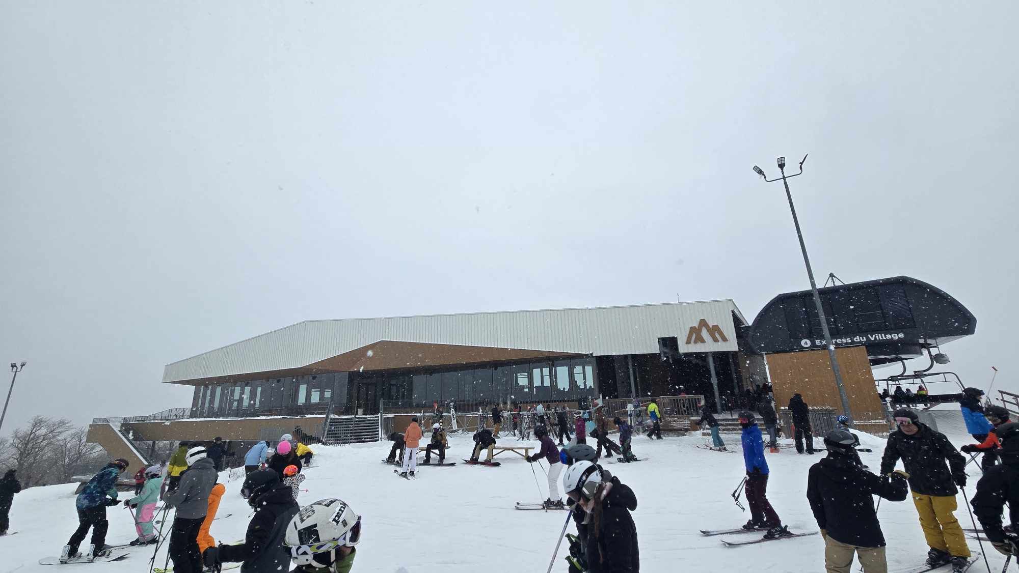 une autre belle journée à ses adeptes en plus d'un 10 cm 