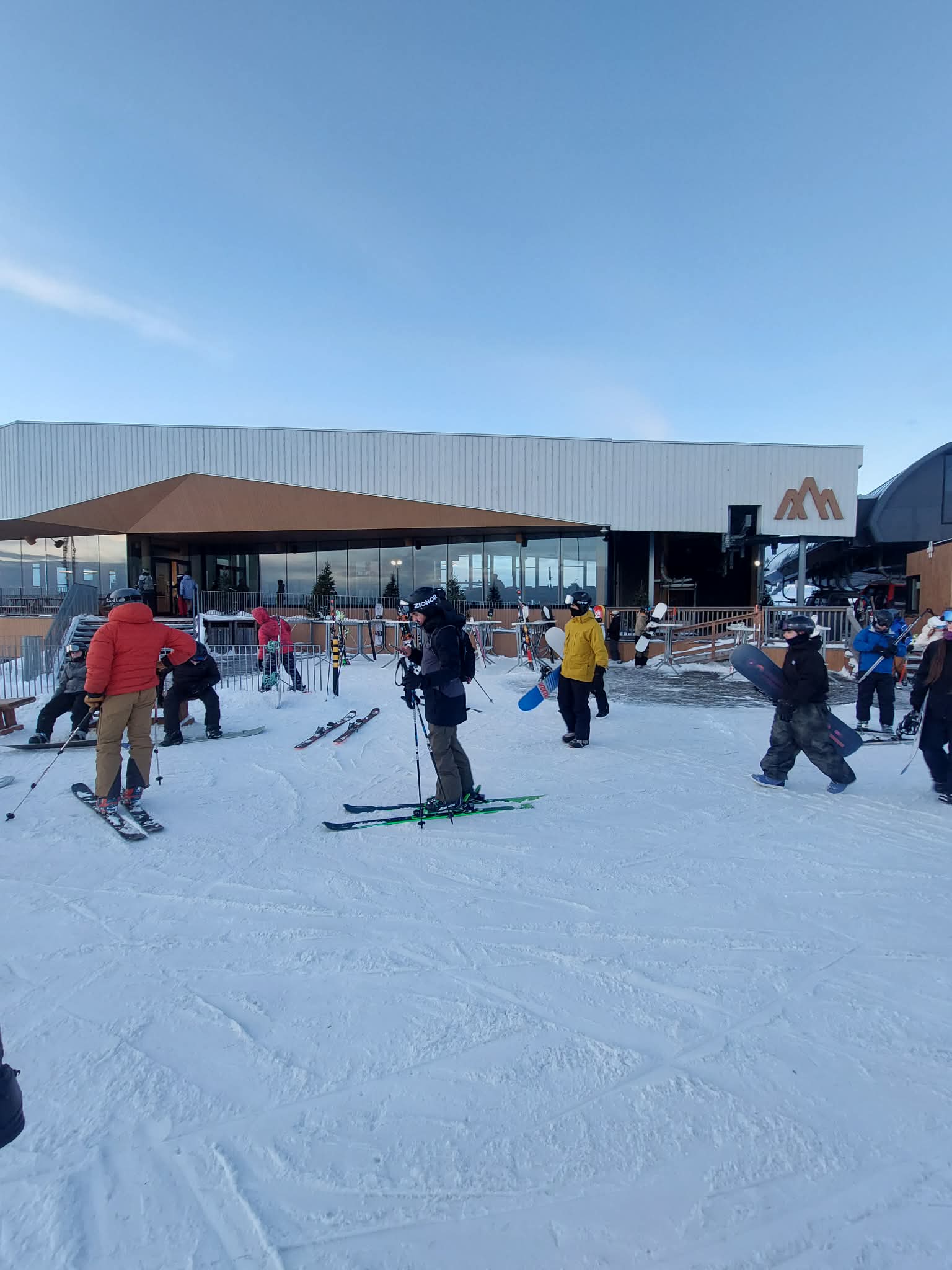 Bromont, montagne d'expériences - Surveillez les Nuits Blanches.