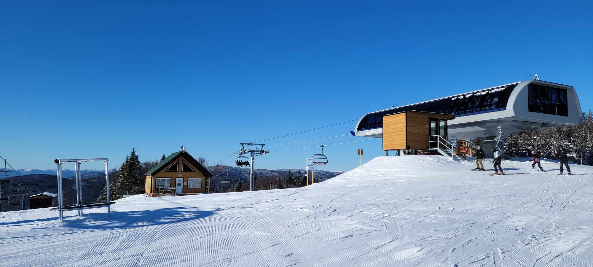 Mont Grand-Fonds - Une radieuse et un nouveau remonte-pente