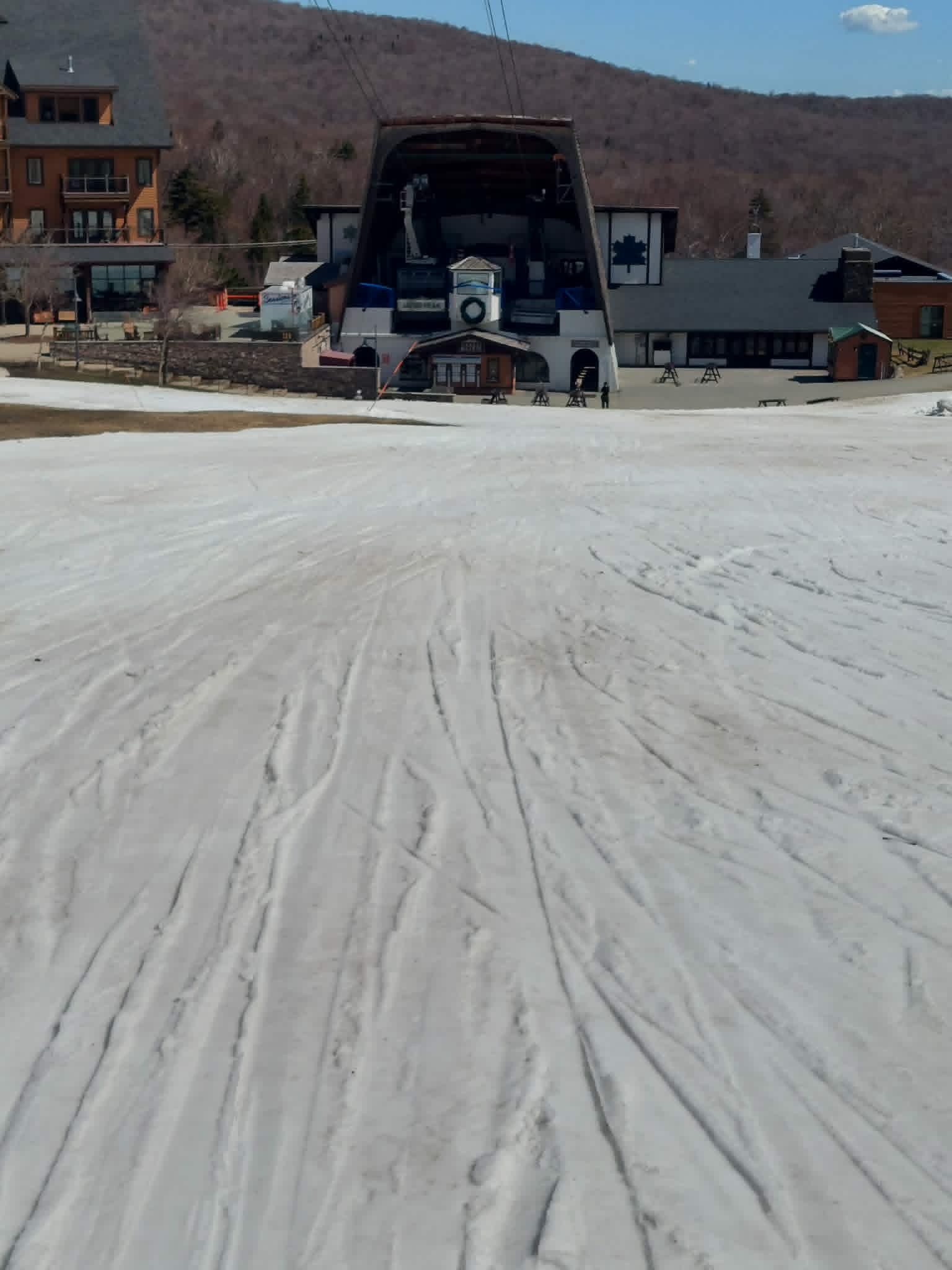 Jay Peak - Sérieux, c’est ça le ski de printemps!