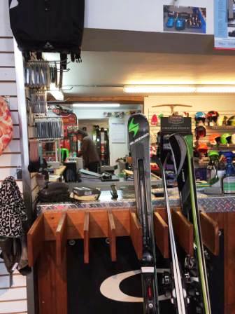 La Shop (Saint Sauveur) -  Des spécialistes pour vos skis