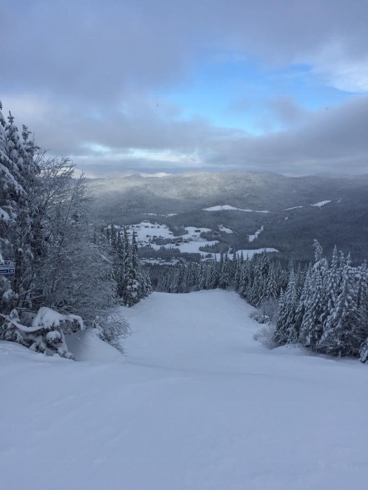 Le Valinouet - Des conditions parfaites! Ici pas besoin de canons à neige seul la nature suffit,,! Le Valinouet - Des conditions parfaites! Ici pas besoin de canons à neige seul la nature suffit,,!