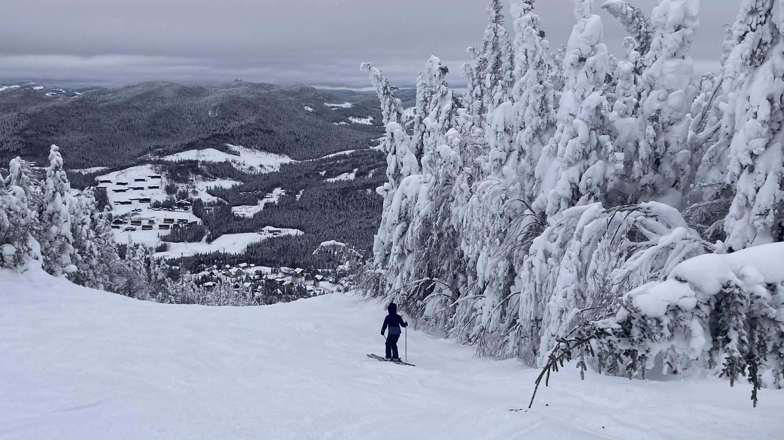 Le Valinouët -  Mordu de ski, la saison d'hiver est très présente ici