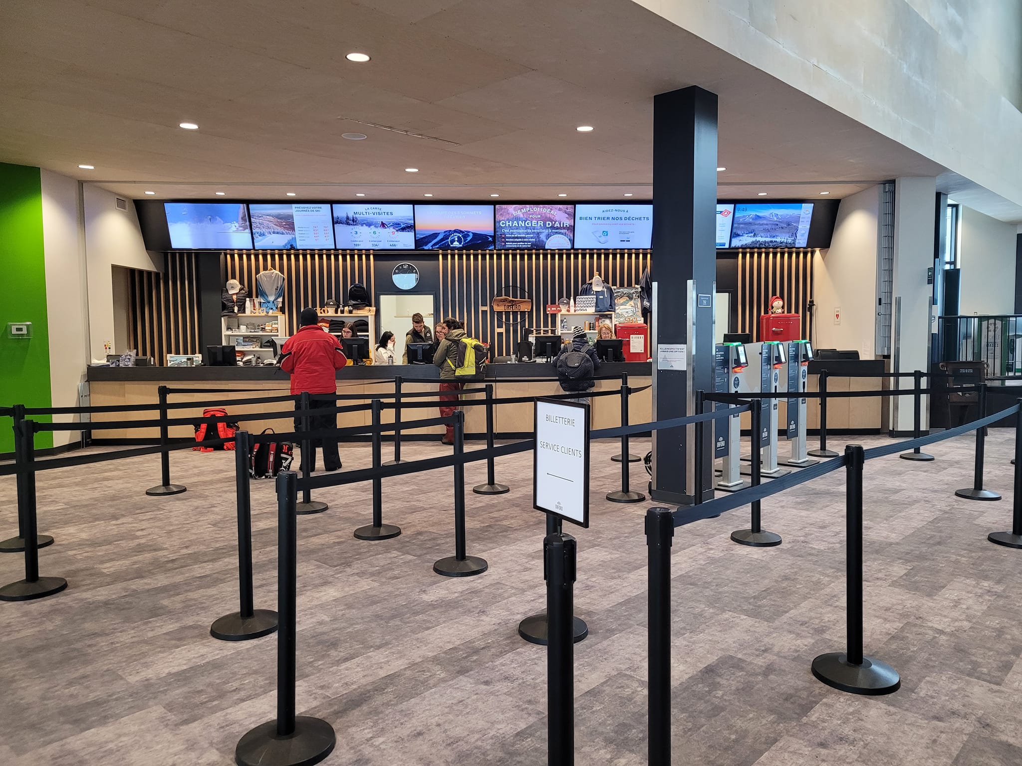 Mont Orford - Le plaisir de skier un vendredi