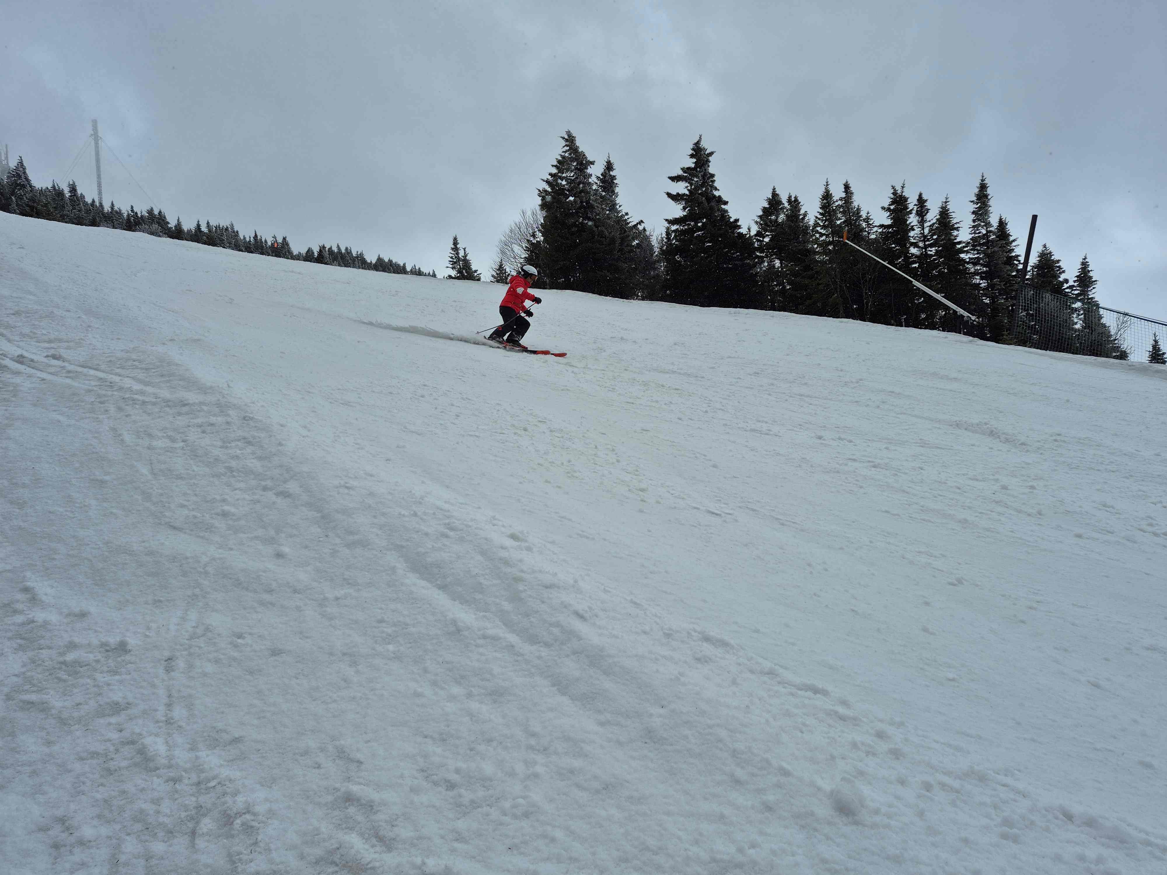 Mont Orford - Le plaisir de skier entre amis (es) Mont Orford - Le plaisir de skier entre amis (es)