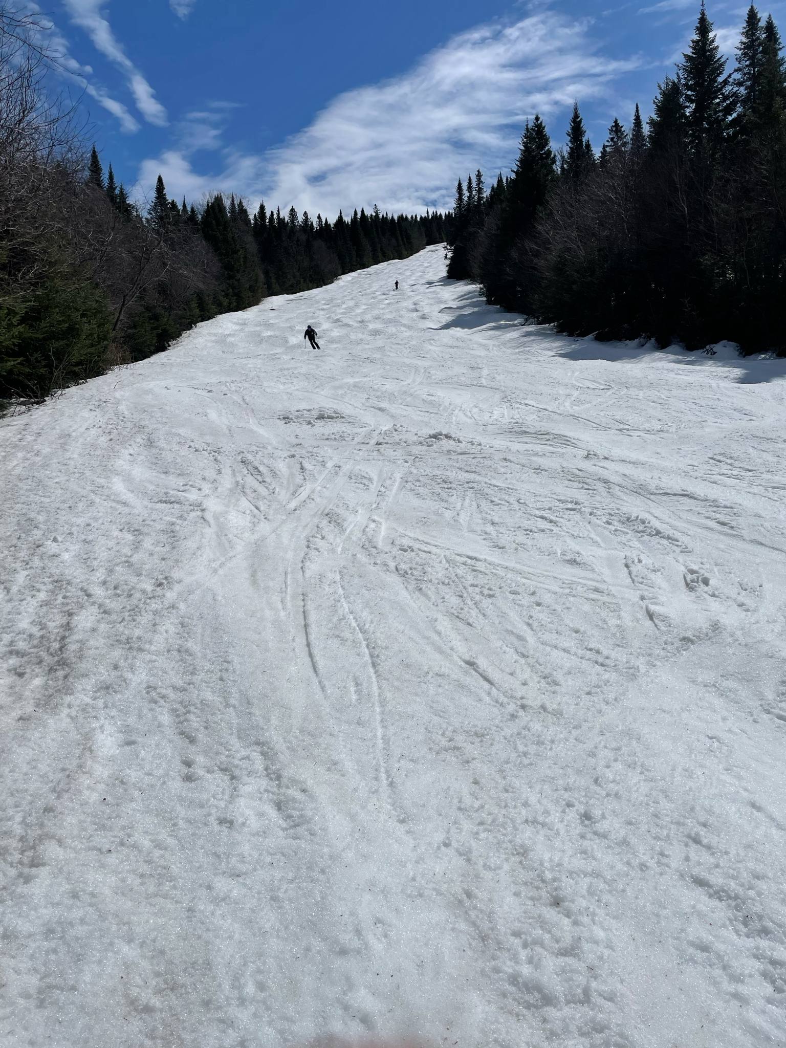 Mont Sainte Anne -  Les BBQ sont sortis aux bas des pentes