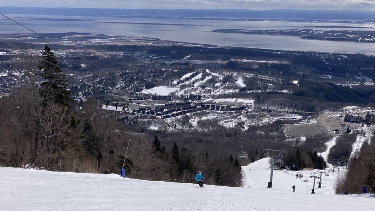 Mont Sainte-Anne - Des conditions de ski agréables
