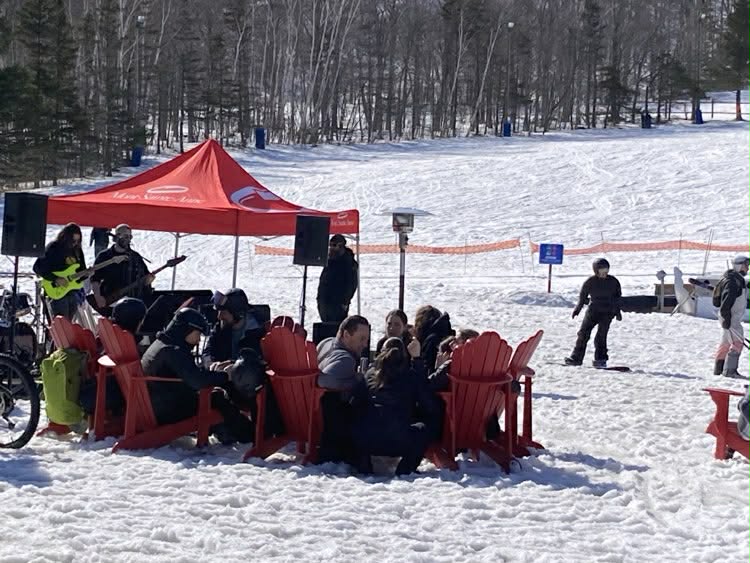 Mont Sainte-Anne - Encore une très bonne couverture de neige