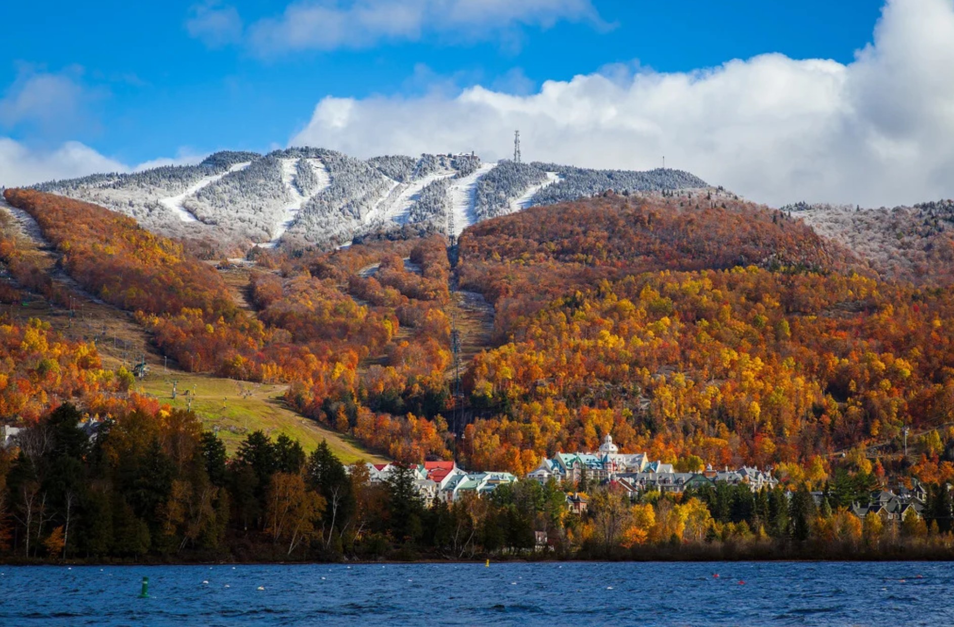 L'automne au Mont Tremblant L'automne au Mont Tremblant