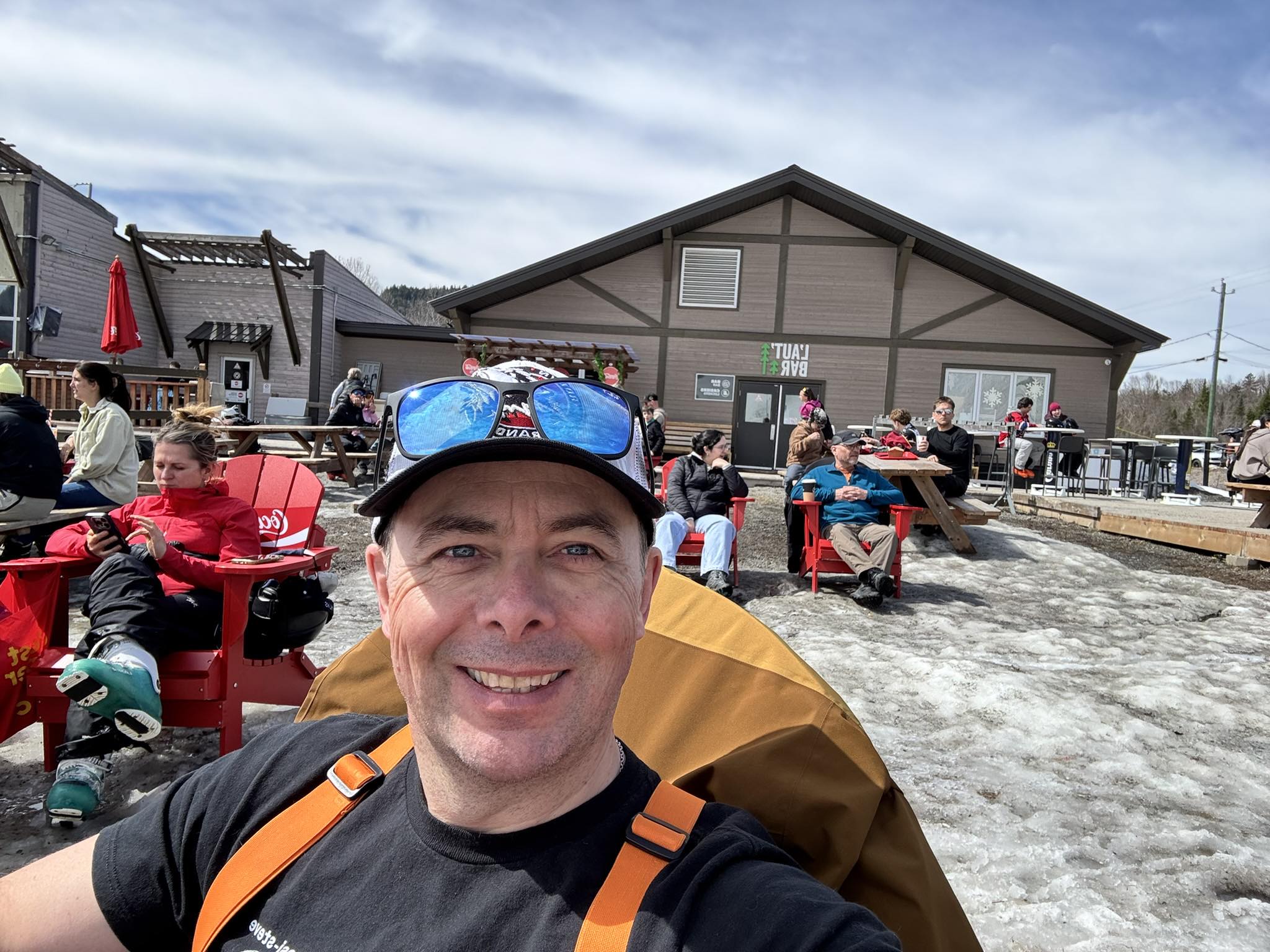 Ski Mont-Tremblant - Ambiance,  animation, sourires et surtout du soleil