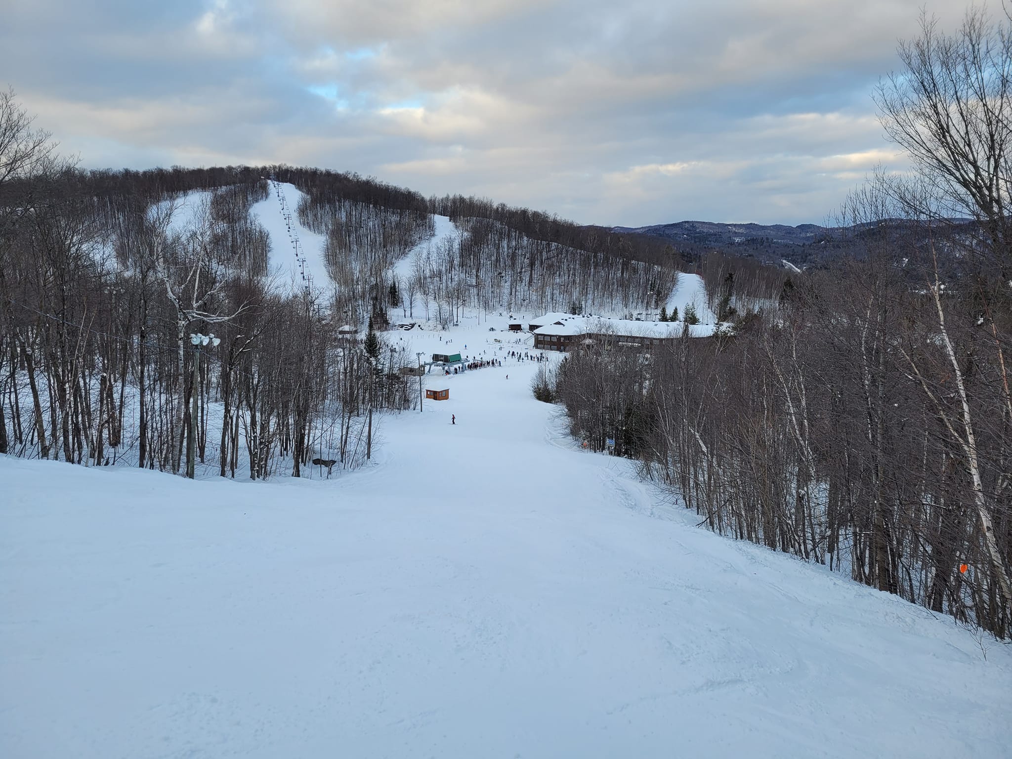 Sommet Morin Heights -Belle condition pour tout les calibres