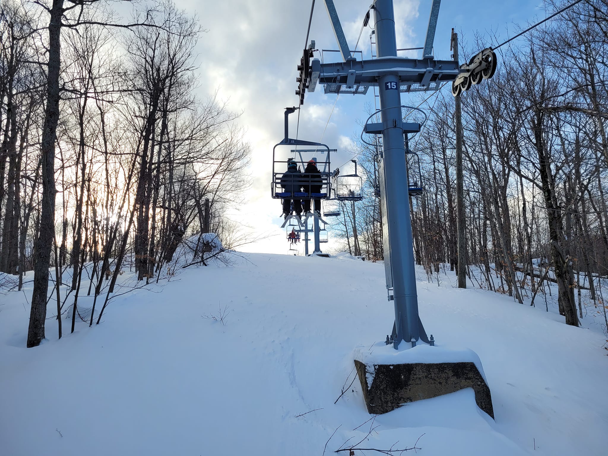 Sommet Morin Heights -Belle condition pour tout les calibres