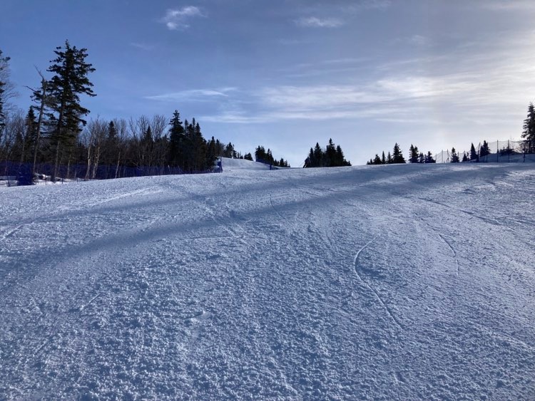 Mont Sainte-Anne - Belle expérience ski et grande variété de pistes