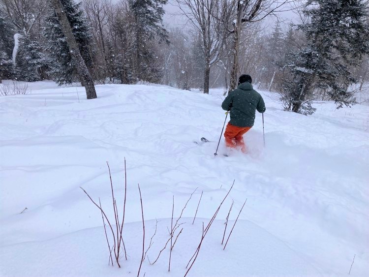 Mont-Sainte-Anne - Une épaisse couche de neige nous attendait