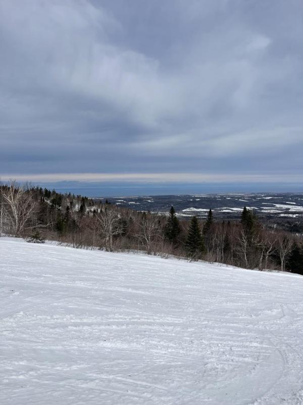 Parc du Mont Comi -  Probablement en opération jusqu'au 26 avril