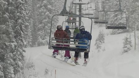 Solitude Resort - La panique total ce matin suite à l'alerte de poudreuse émise Solitude Resort - La panique total ce matin suite à l'alerte de poudreuse émise