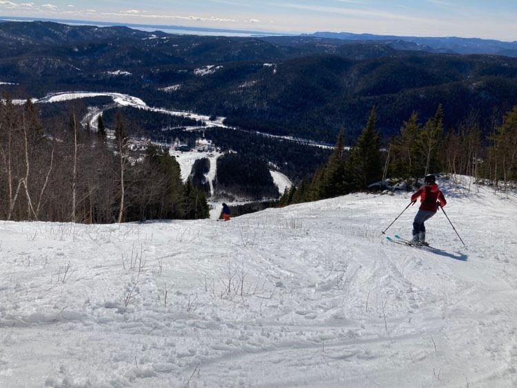 Station touristique Pin Rouge - Au sommet sur la Baie des Chaleurs 