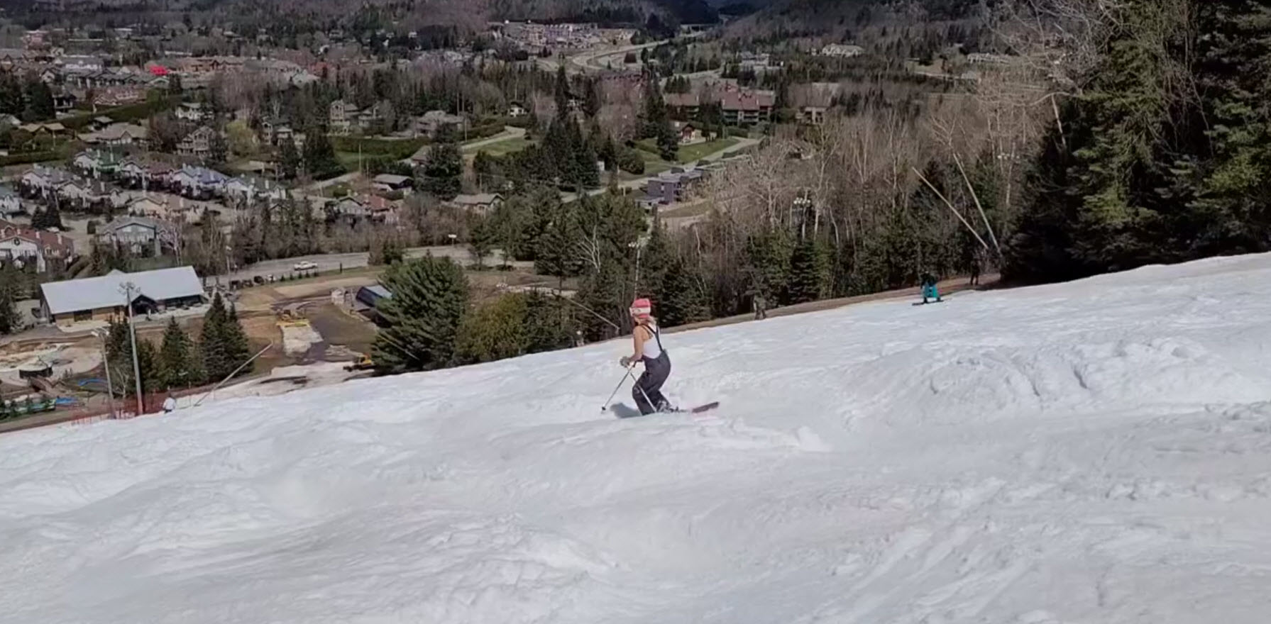 Sommet Saint-Sauveur - Du ski de printemps avec la famille et les amis